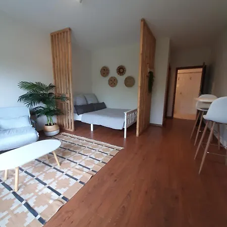 Apartment Hillscape Haven *
